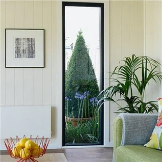 Jendela Ramping Panjang