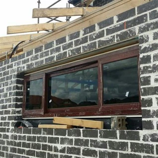 jendela aluminium untuk kamar mandi